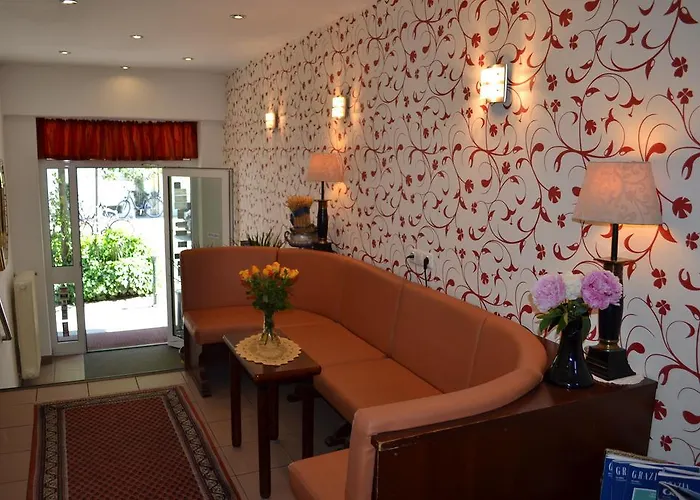 Minerva Garni 3* Düsseldorf