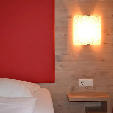 Minerva Garni Dusseldorf