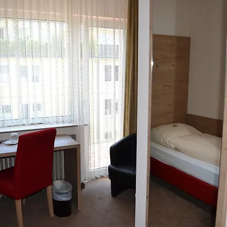 Minerva Garni Hotel Dusseldorf